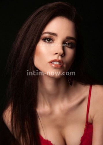 Амина, Г. Севастополь